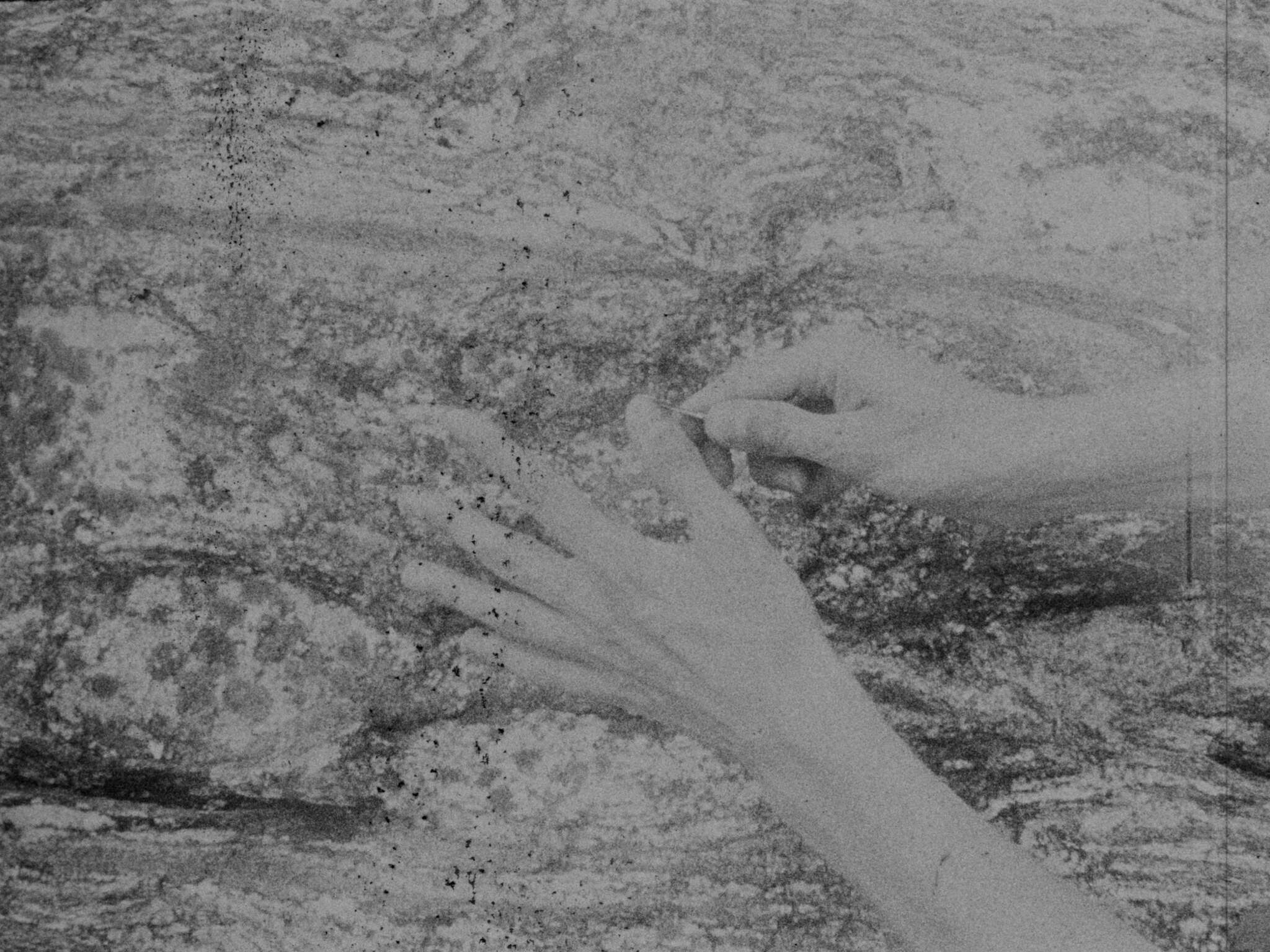 du soleil, que ça existe (of the sun, that it exists)